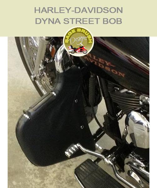 Dyna Street Bob Lindy Multibar with black engine guard chap